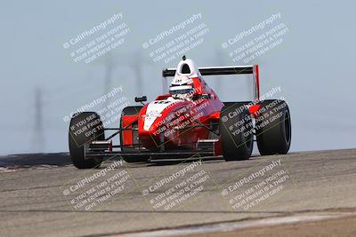 media/Oct-26-2025-CalClub SCCA (Sun) [[8ce1e69566]]/Group 3/Grapevine/